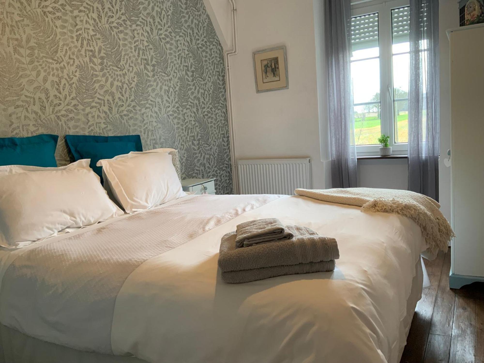 Welcoming And Peaceful Bed And Breakfast Fougerolles-du-Plessis Extérieur photo